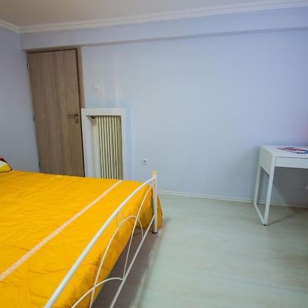 2 Bedrooms Apartment Close To Metro Dafni In Athen Eksteriør bilde