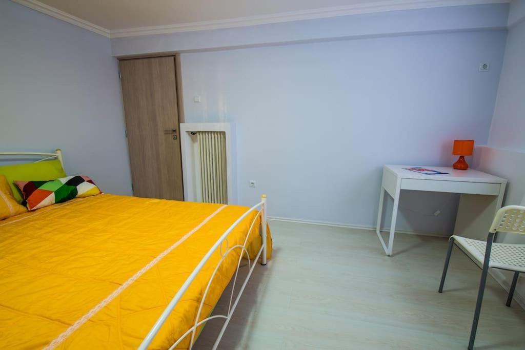 2 Bedrooms Apartment Close To Metro Dafni In Athen Eksteriør bilde